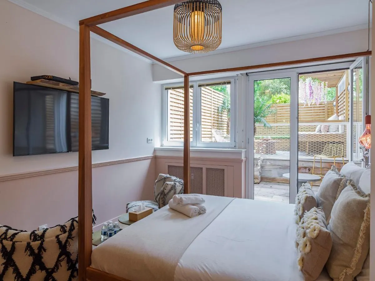Ferienwohnung Rose&Garden - Eiffel Tower Paris Frankreich